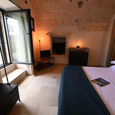 Casale Sette Volte Bed & Breakfast Монополи Екстериор снимка